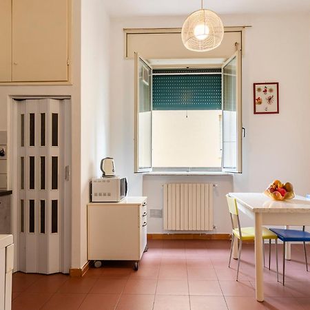 Marradi Apartment With Balcony Ливорно Экстерьер фото