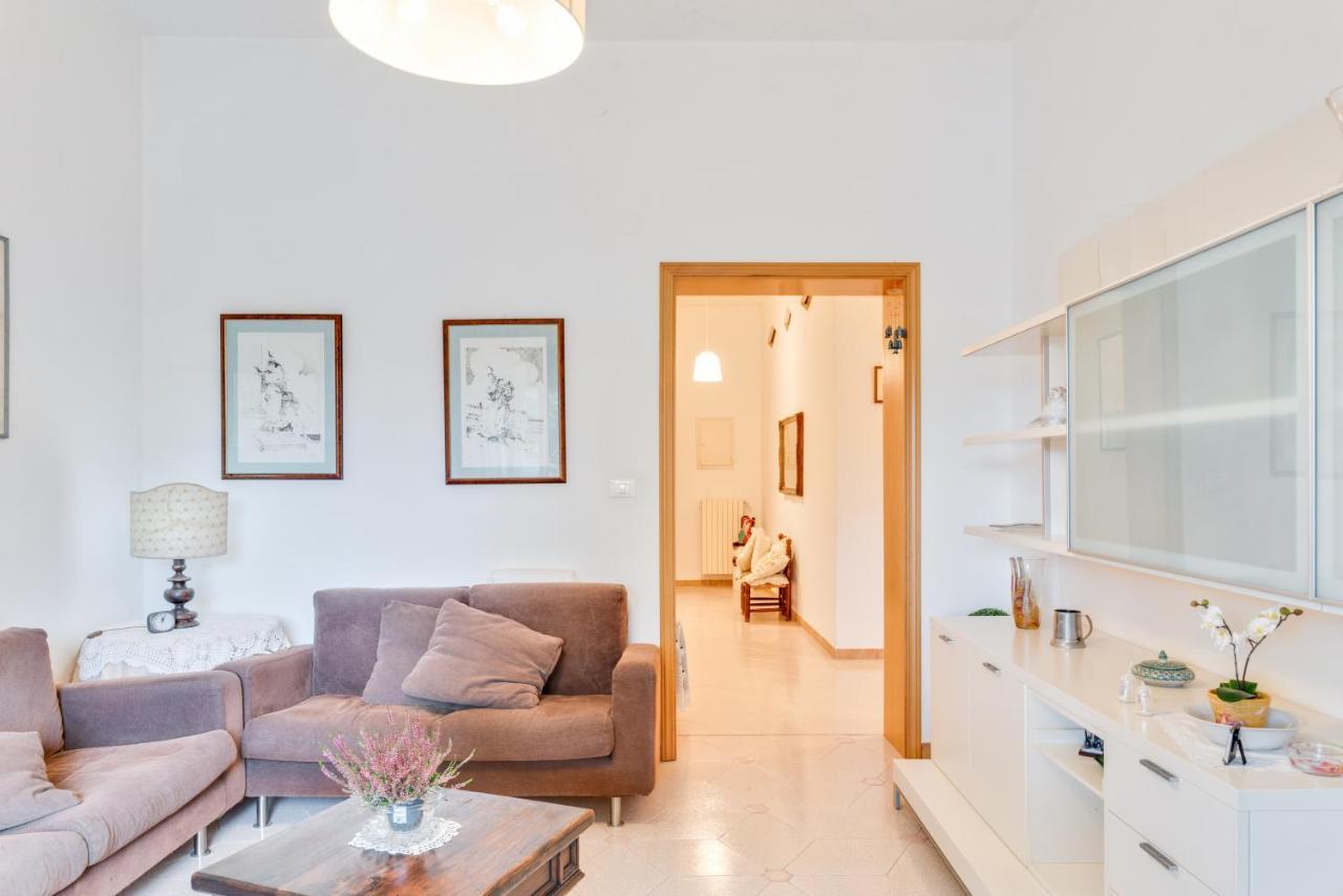 Marradi Apartment With Balcony Ливорно Экстерьер фото