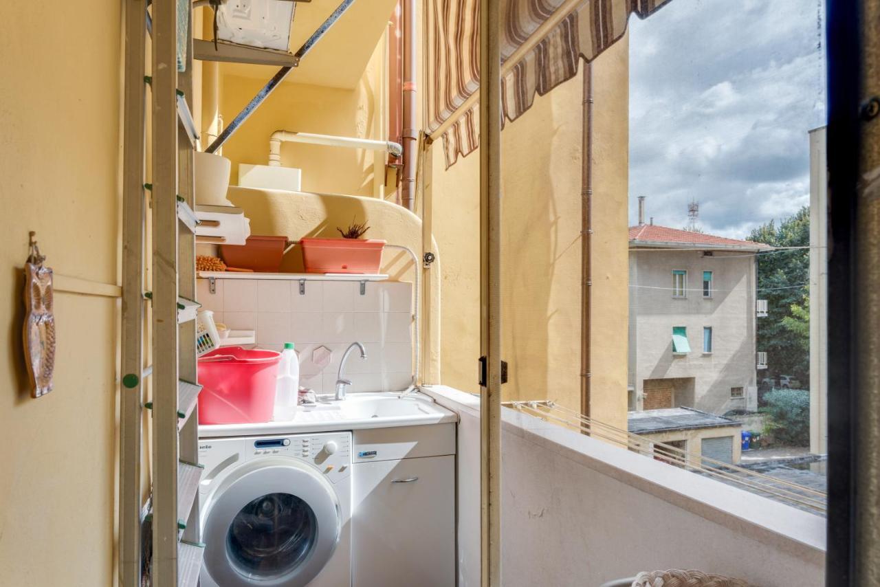 Marradi Apartment With Balcony Ливорно Экстерьер фото