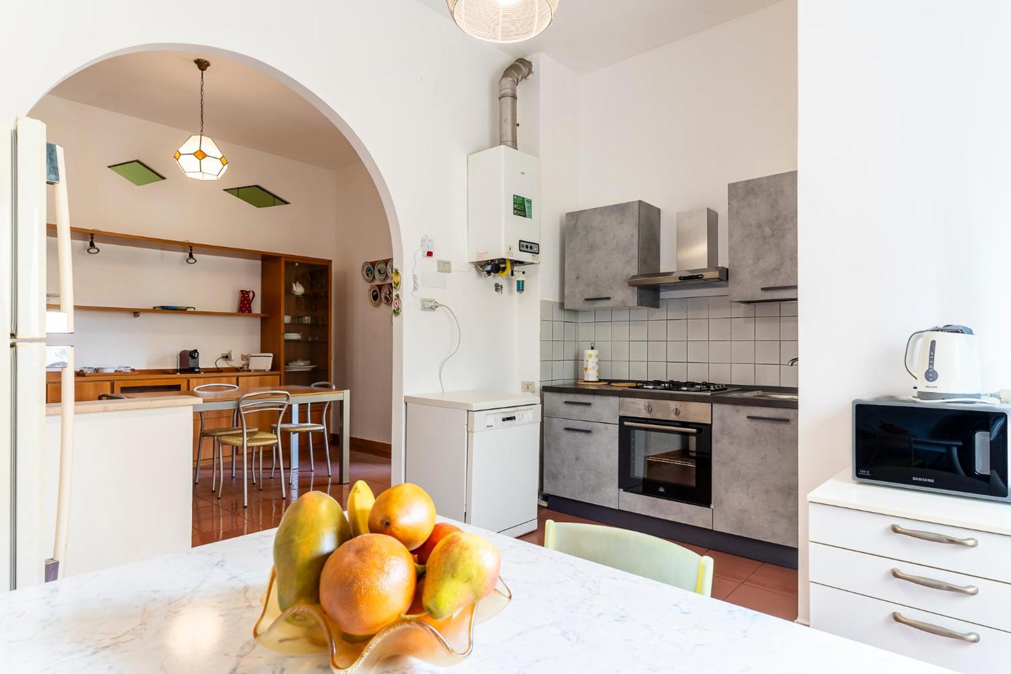 Marradi Apartment With Balcony Ливорно Экстерьер фото