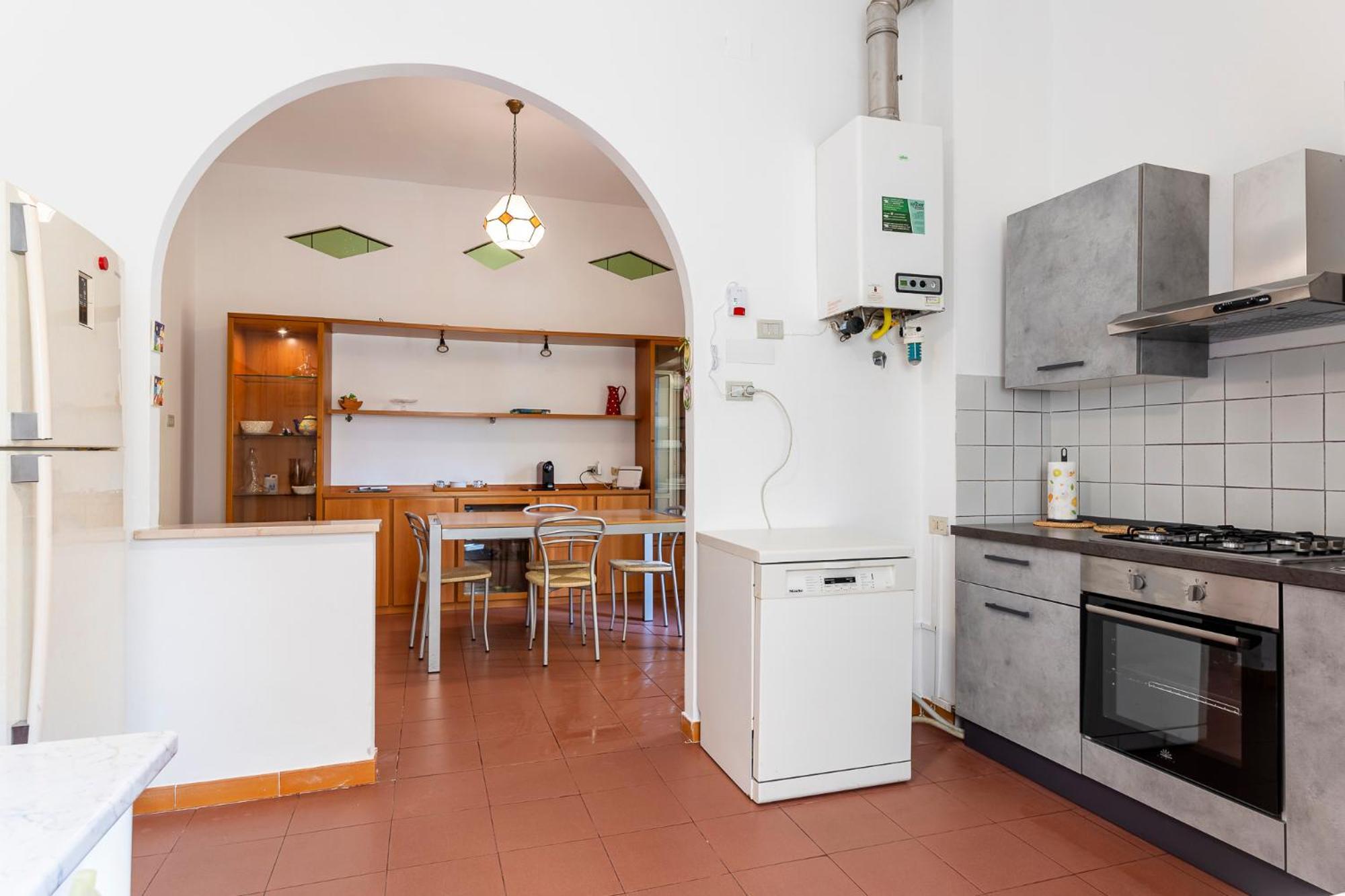 Marradi Apartment With Balcony Ливорно Экстерьер фото
